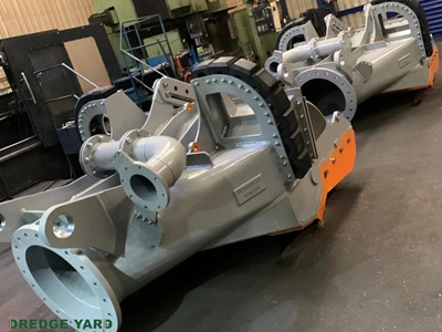 heavy duty and high efficiency drag head